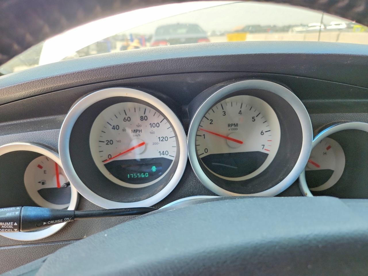 2006 DODGE MAGNUM