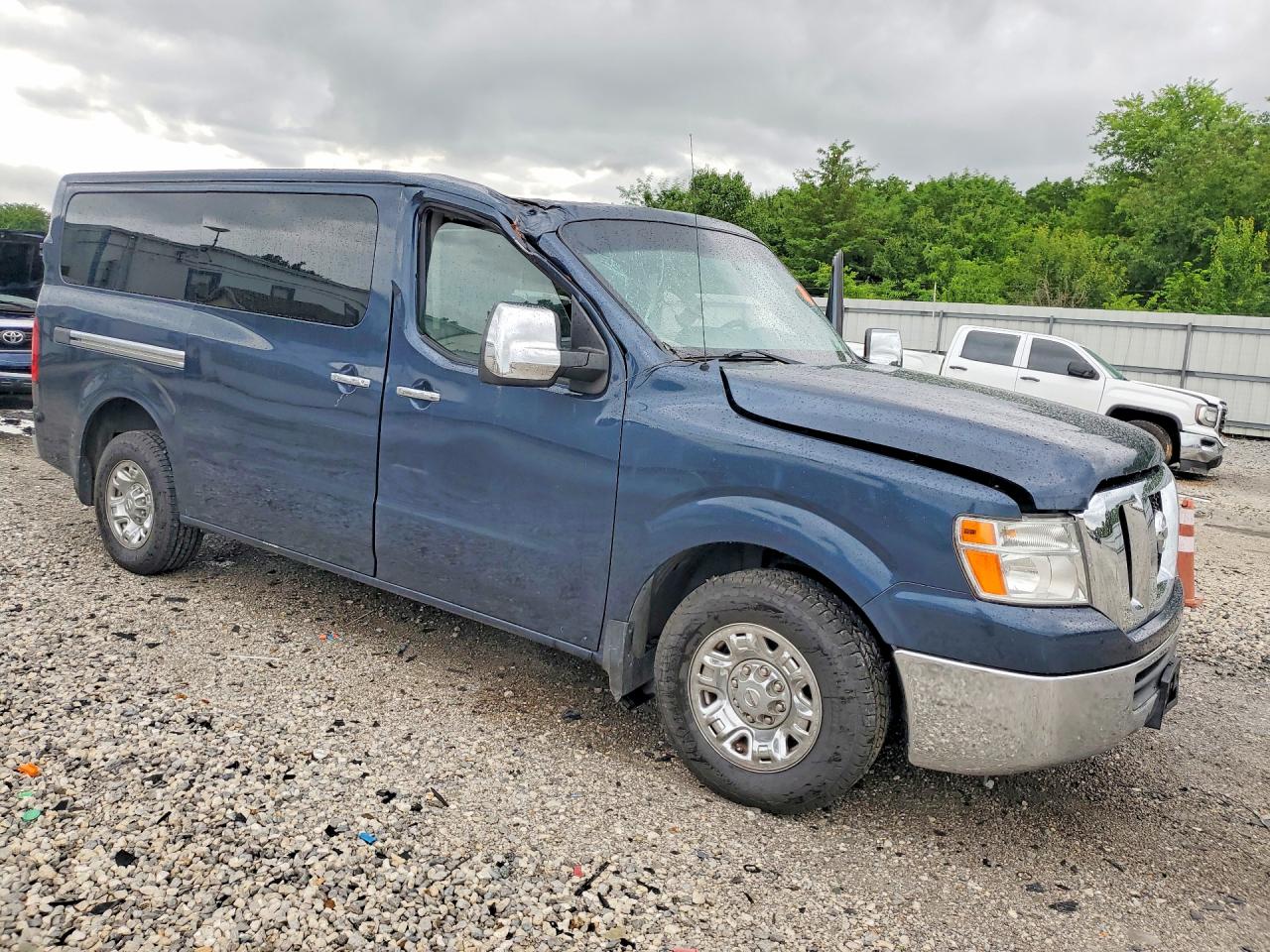 2019 NISSAN NV