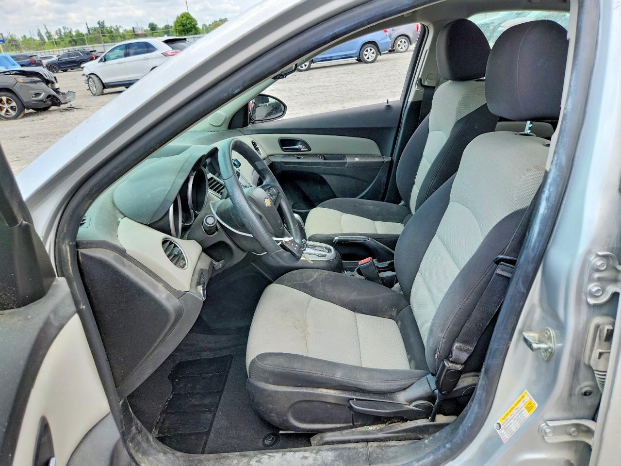 2015 CHEVROLET CRUZE