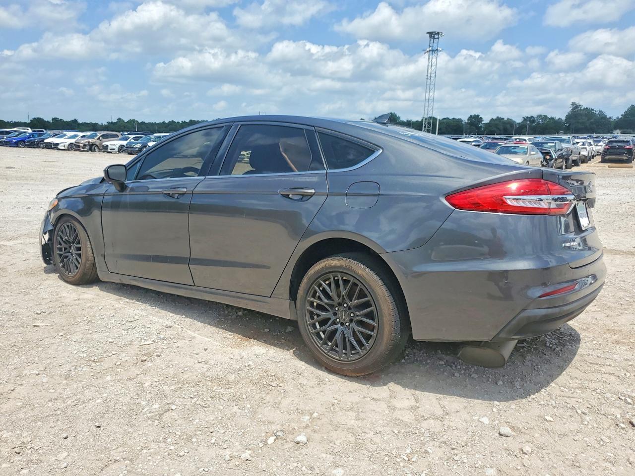 2019 FORD FUSION