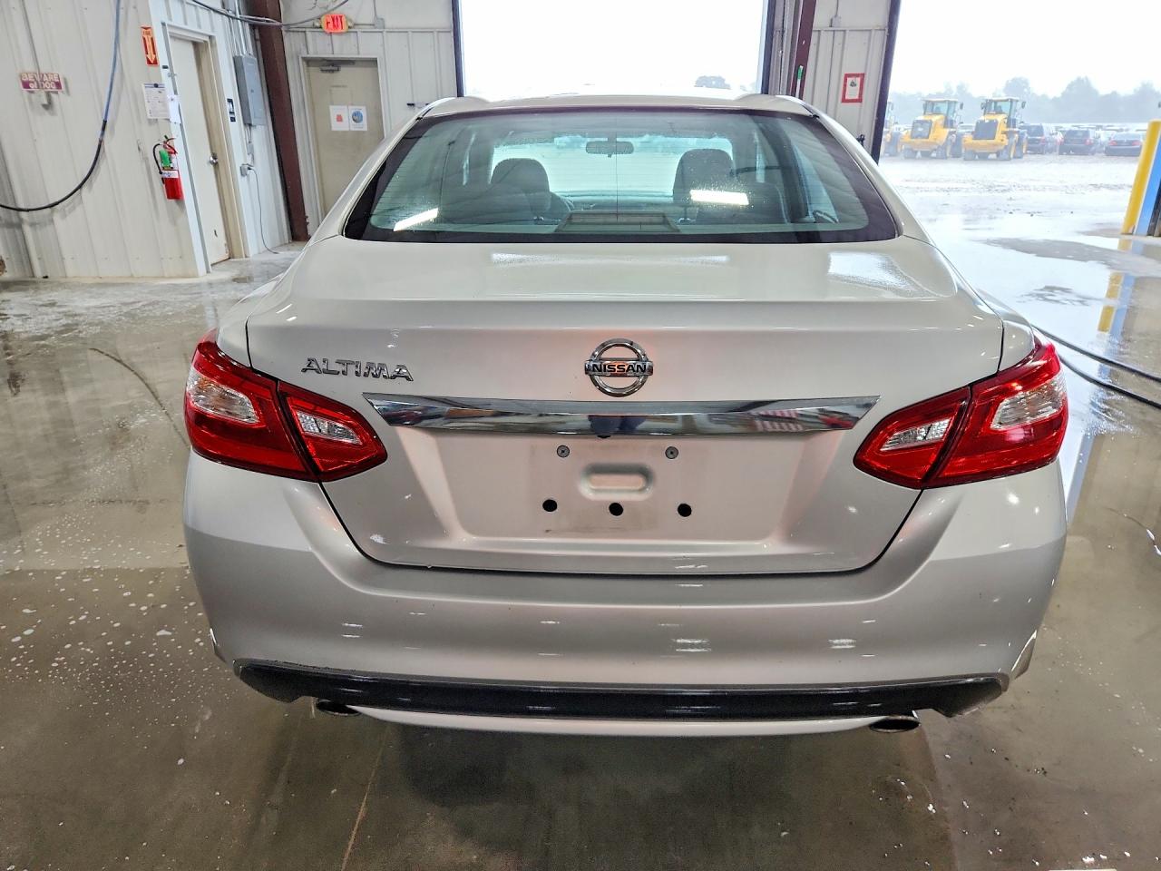 2017 NISSAN ALTIMA
