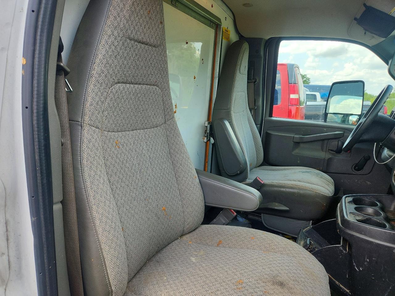 2018 CHEVROLET EXPRESS