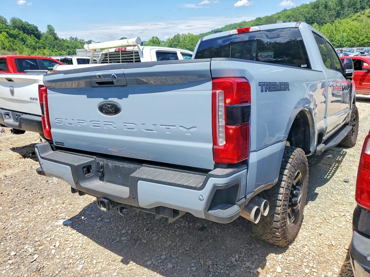 2025 FORD F350