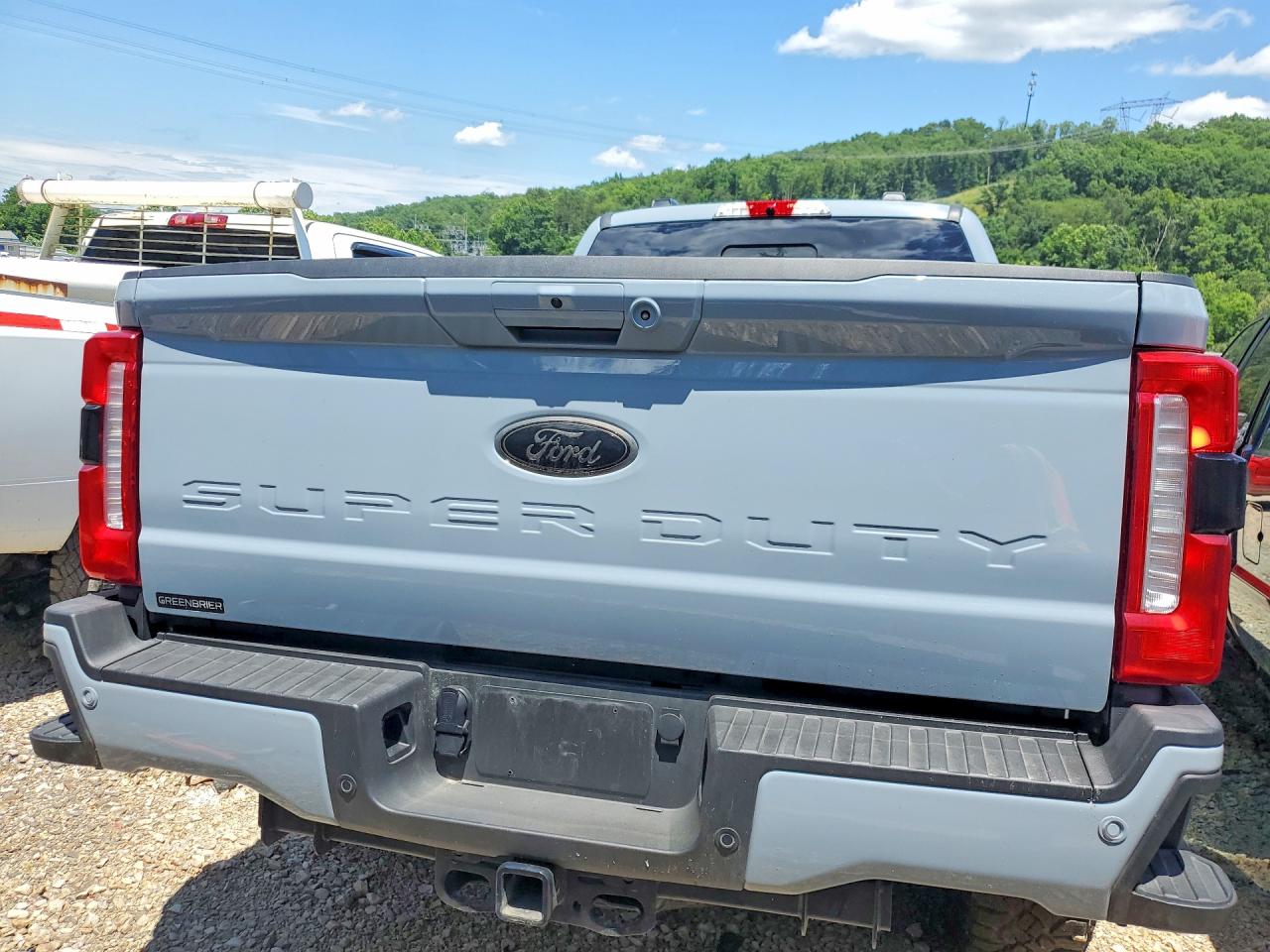 2025 FORD F350