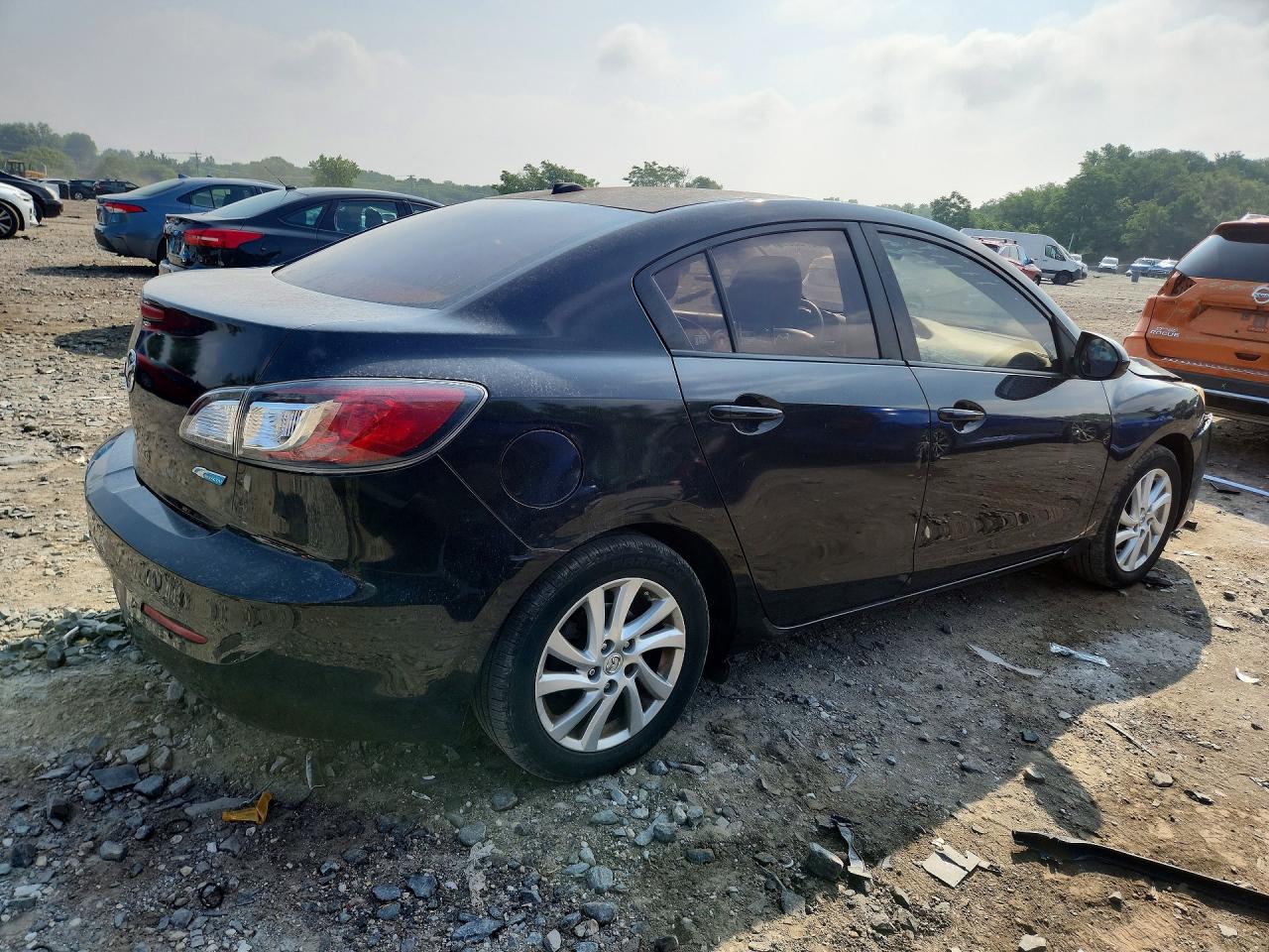 2012 MAZDA 3
