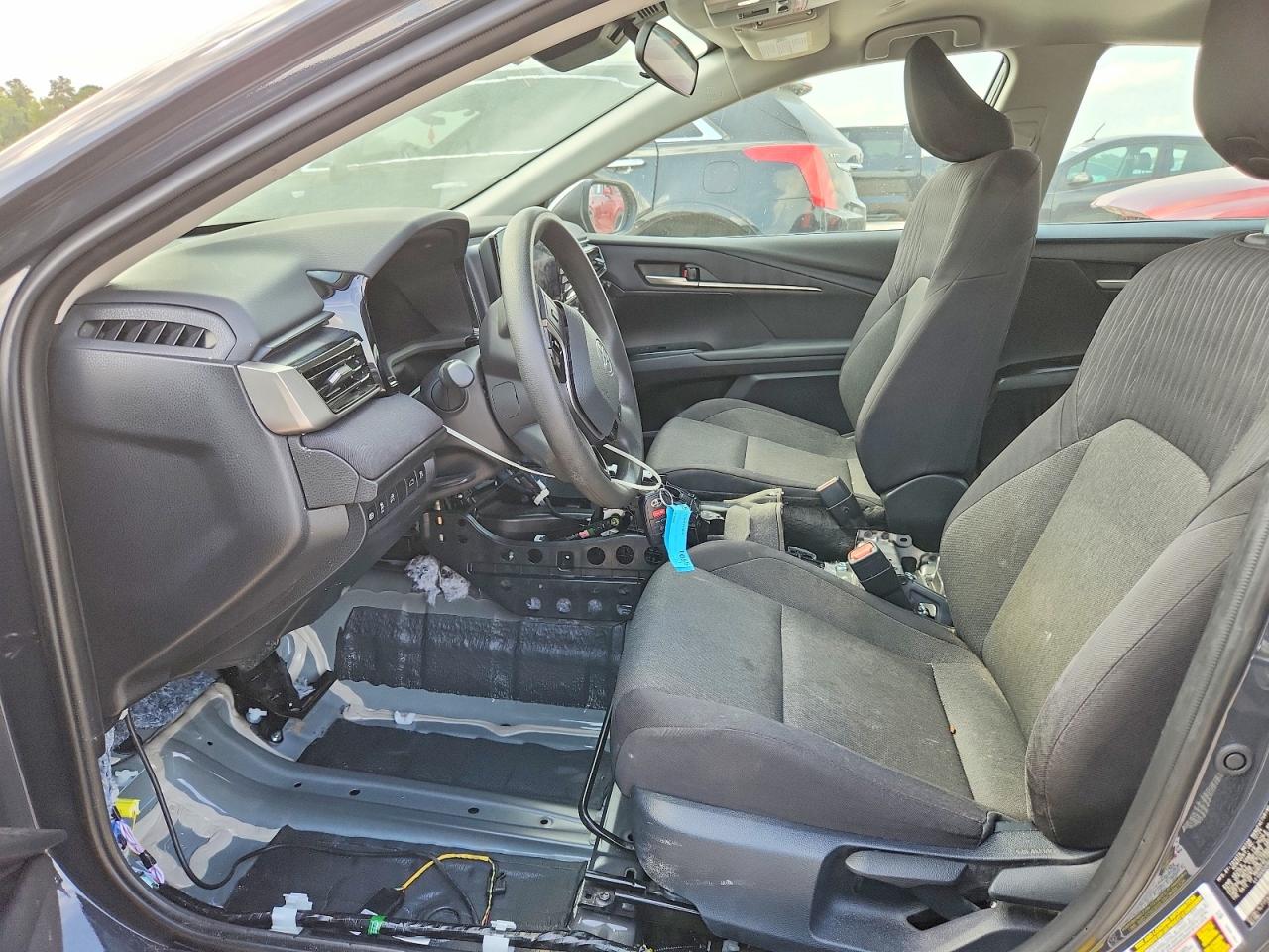 2025 TOYOTA CAMRY
