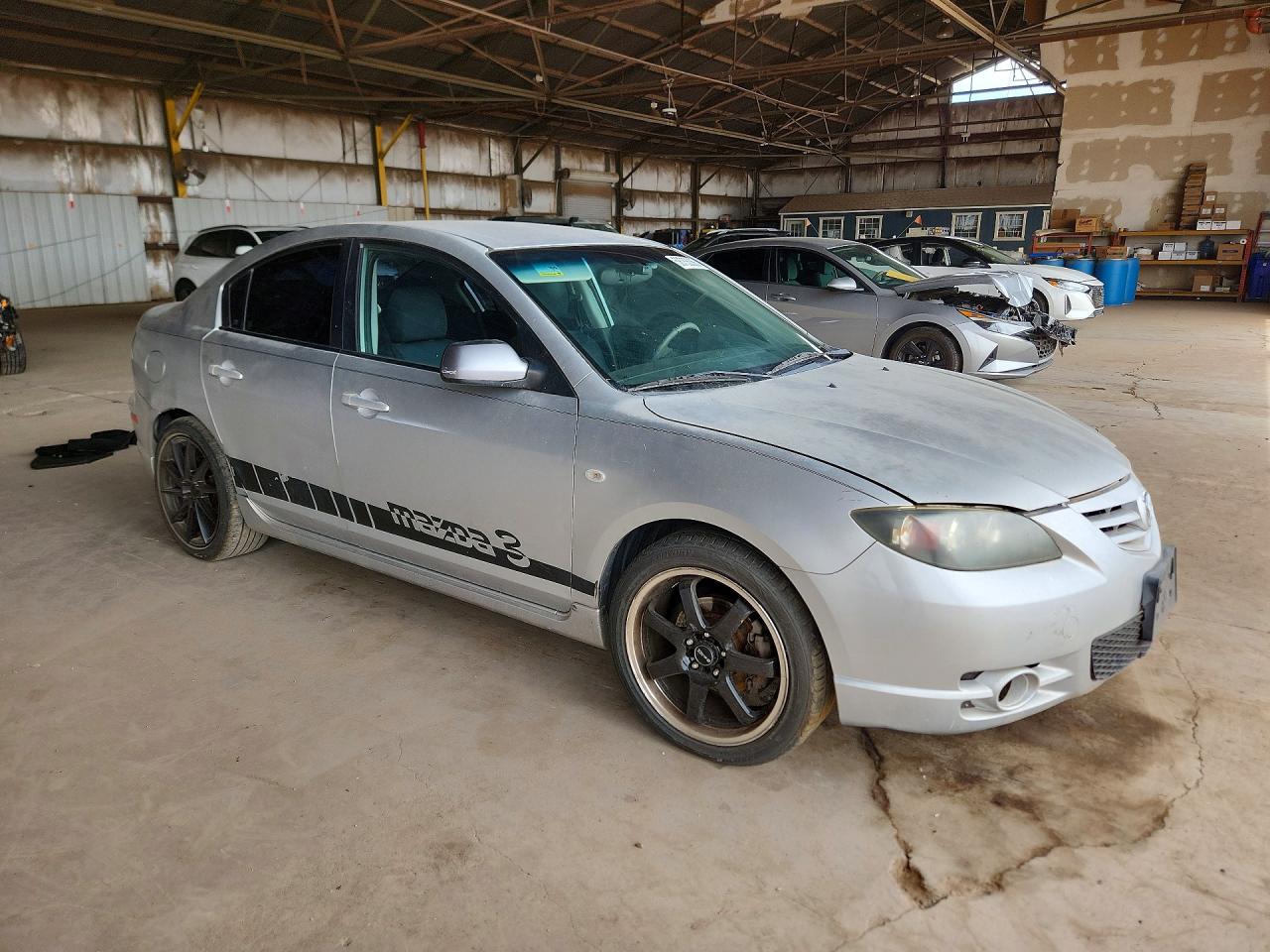 2005 MAZDA MAZDA3
