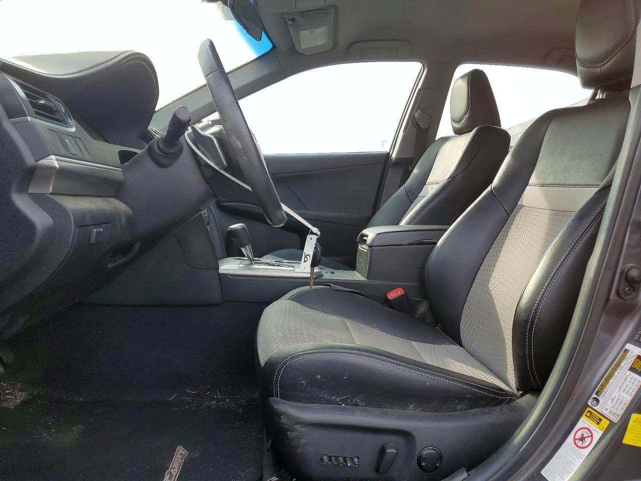 2012 TOYOTA CAMRY
