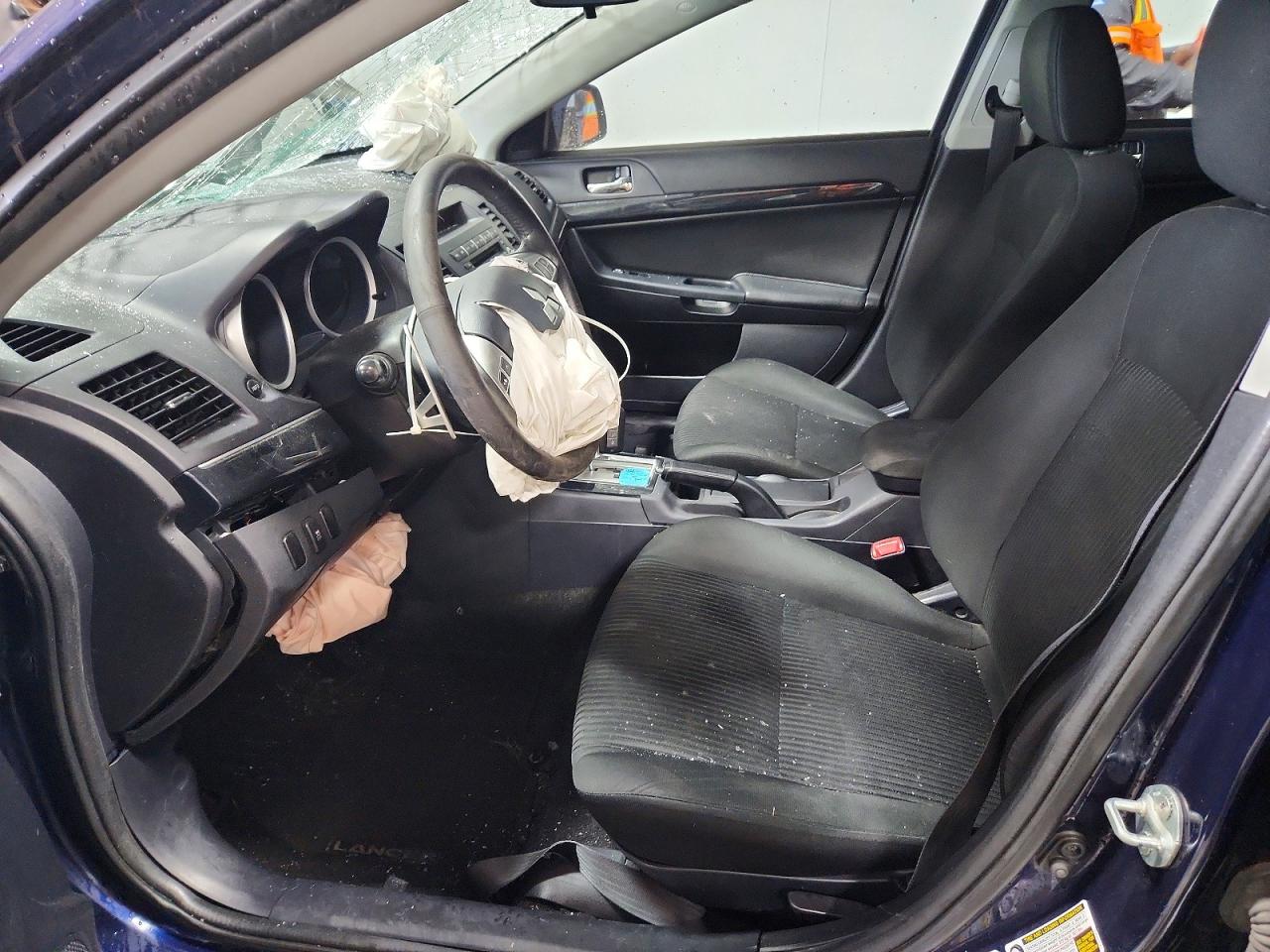 2013 MITSUBISHI LANCER