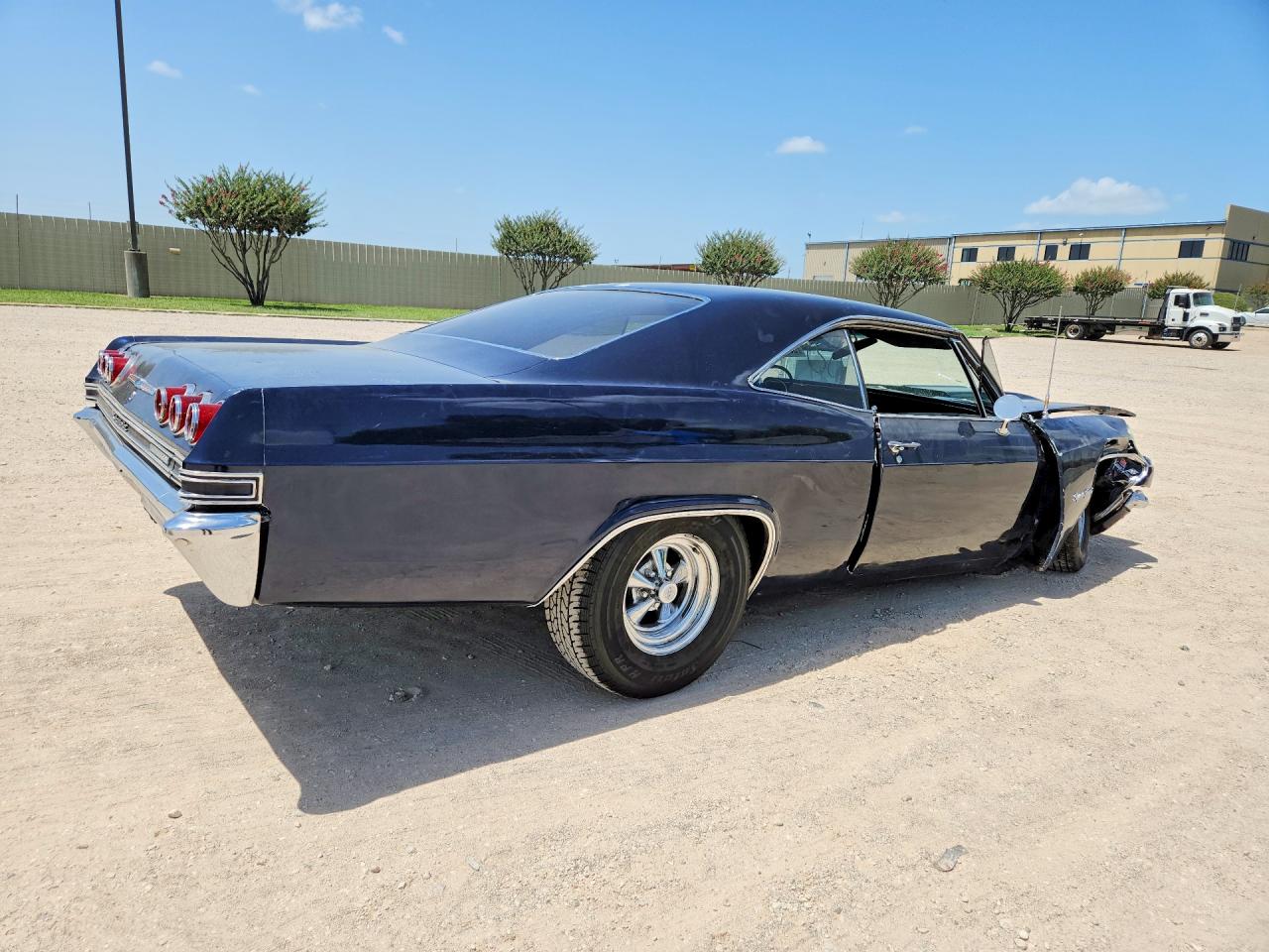 1965 CHEVROLET IMPALA