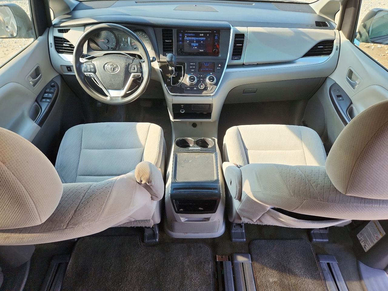 2015 TOYOTA SIENNA