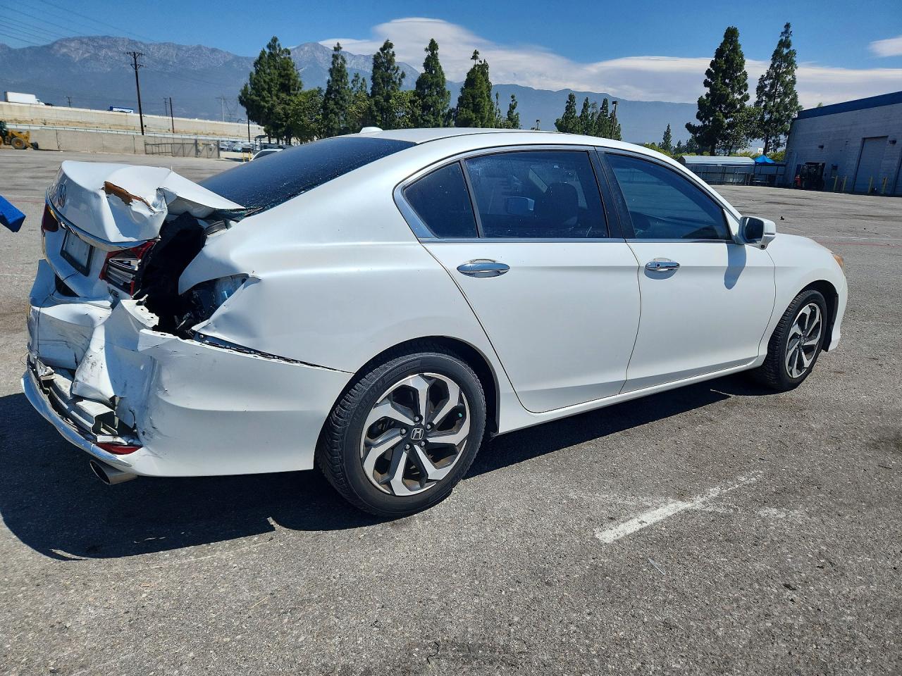 2016 HONDA ACCORD
