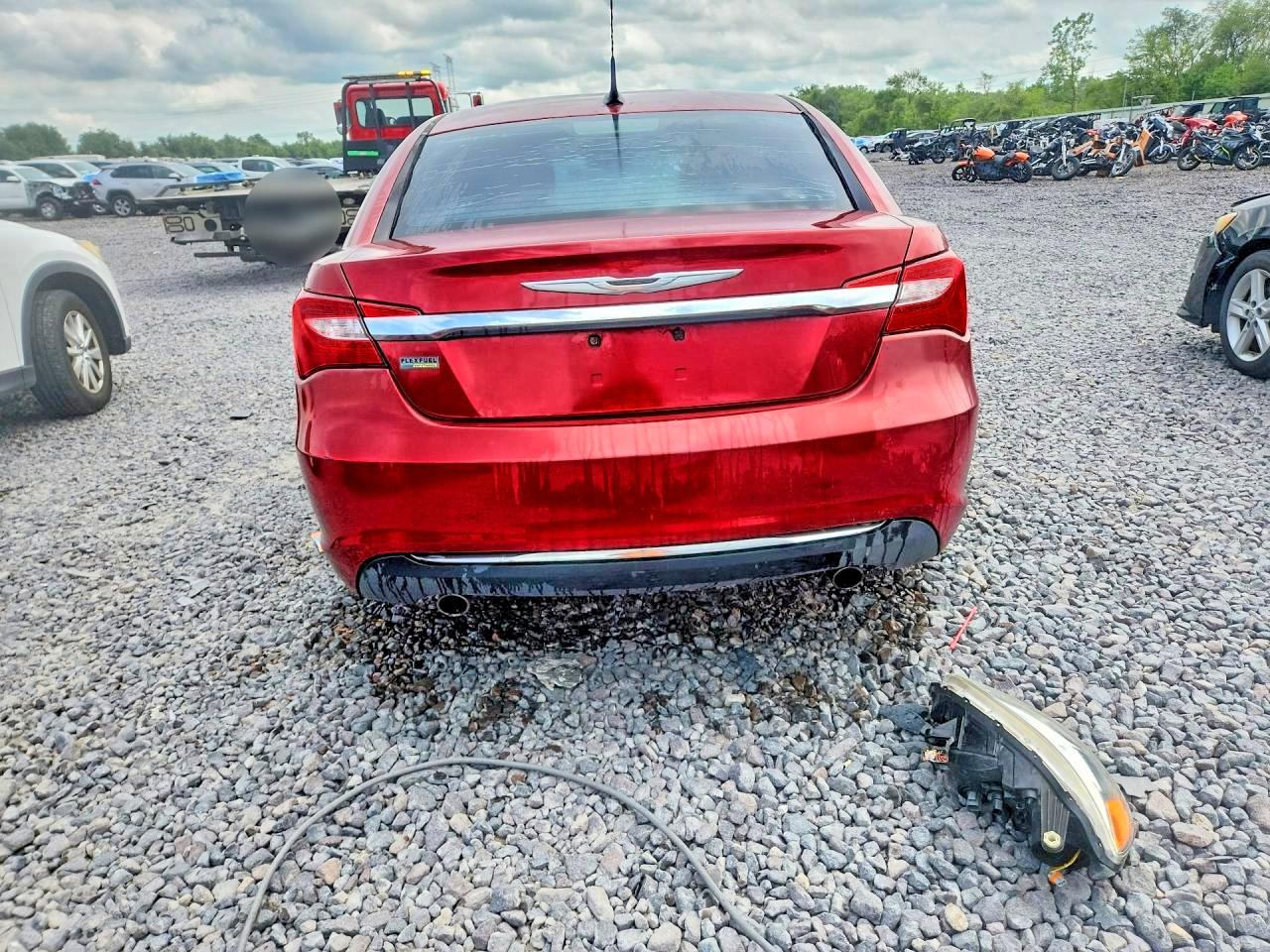 2011 CHRYSLER 200