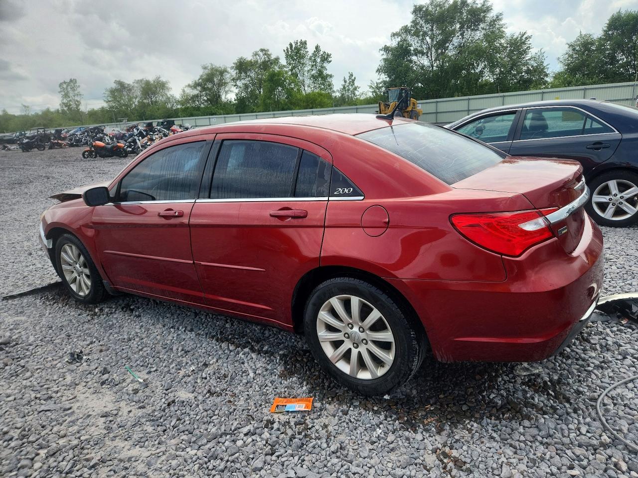 2011 CHRYSLER 200