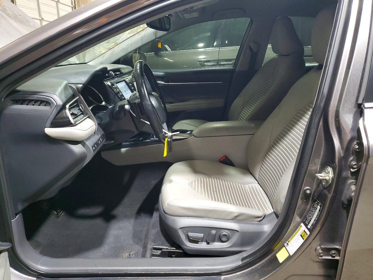 2020 TOYOTA CAMRY