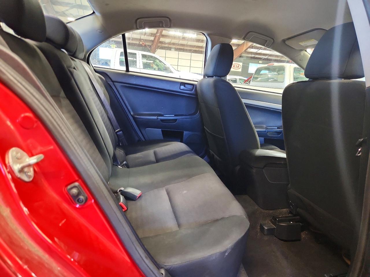2013 MITSUBISHI LANCER