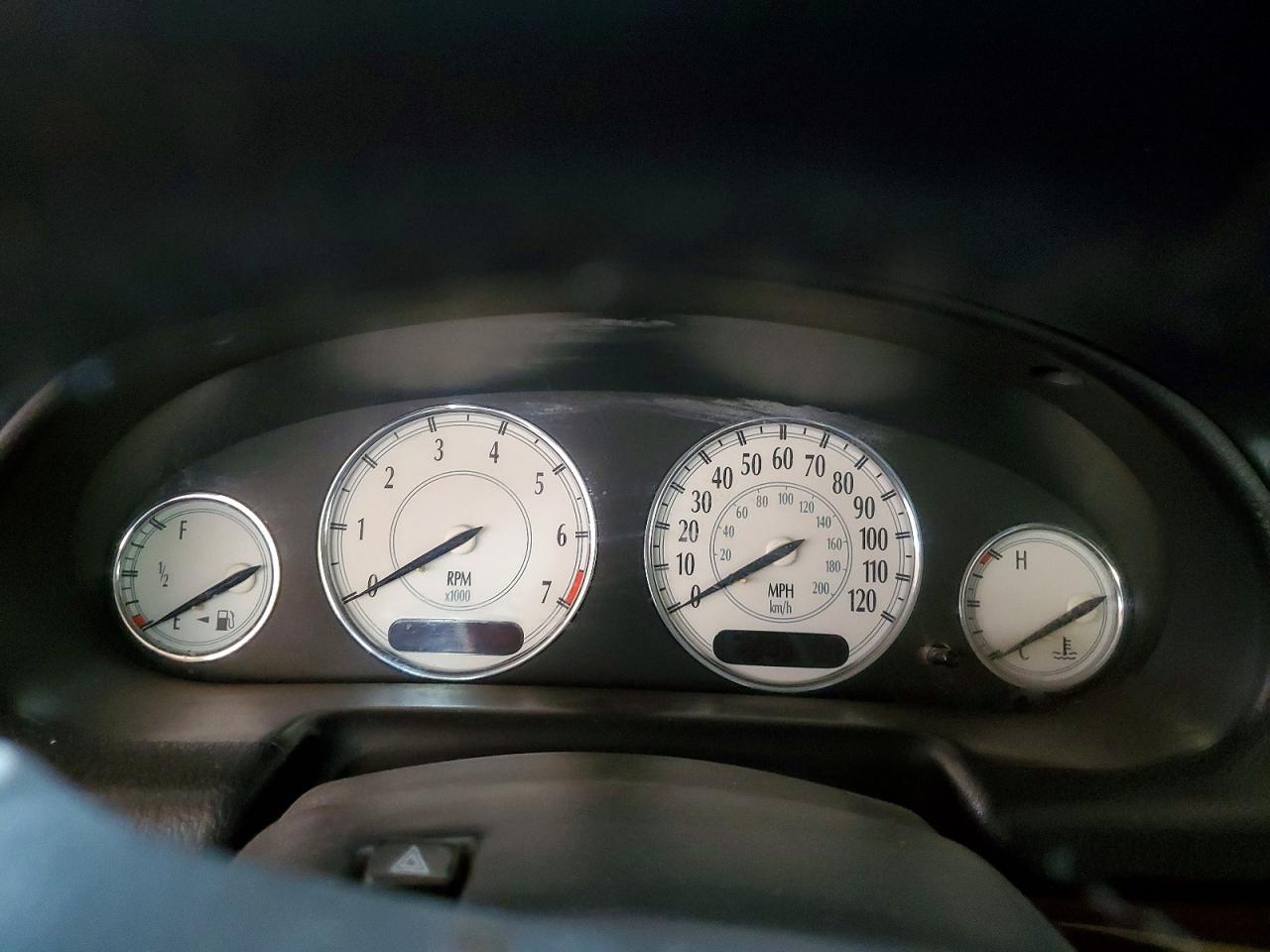 1999 CHRYSLER 300