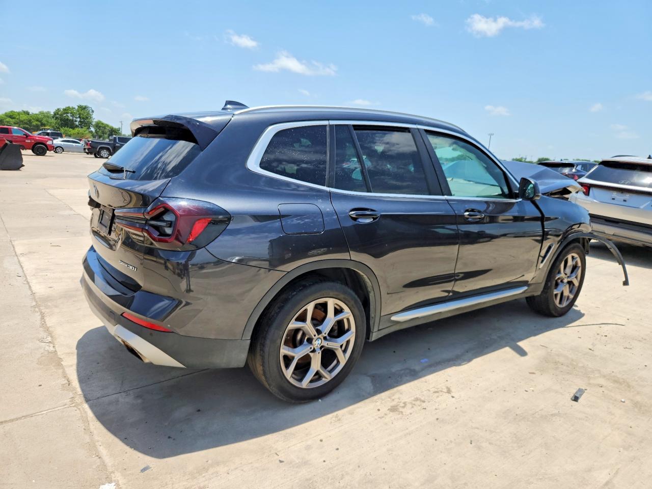 2022 BMW X3