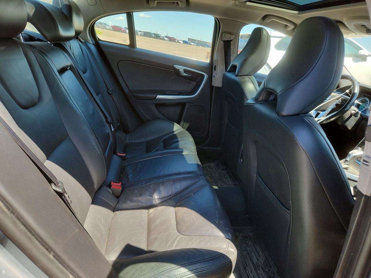 2013 VOLVO S60