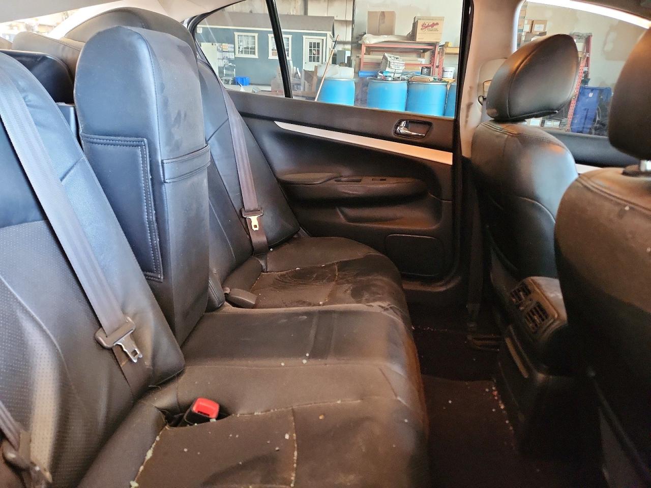 2009 INFINITI G37