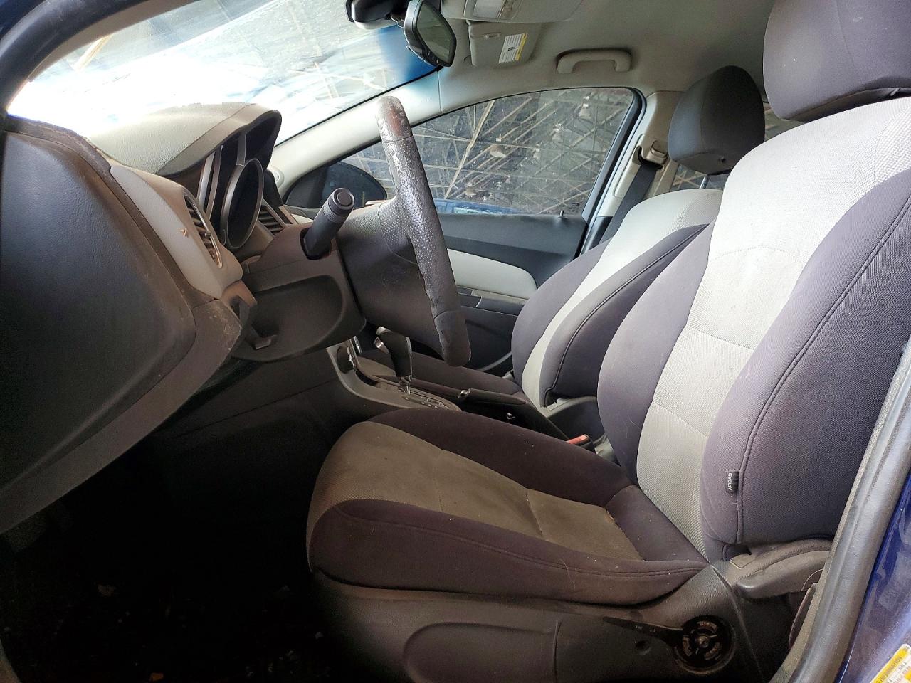 2013 CHEVROLET CRUZE