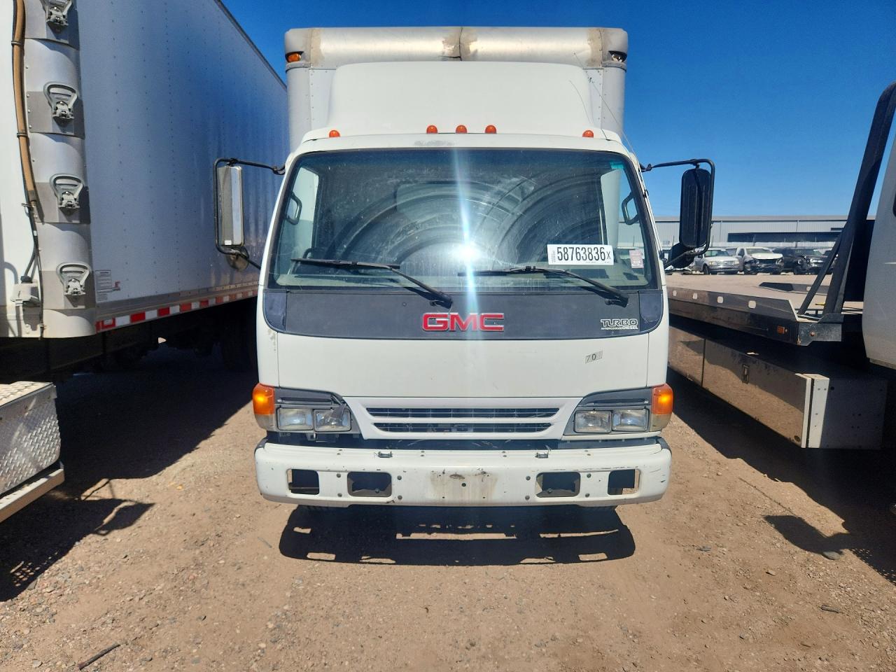 2005 GMC W-SERIES