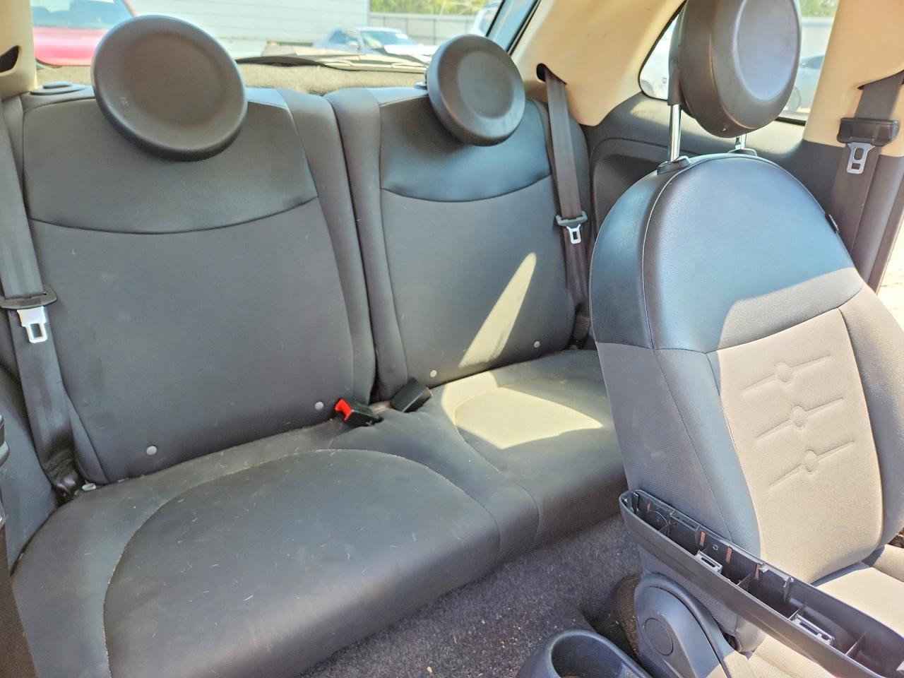 2015 FIAT 500