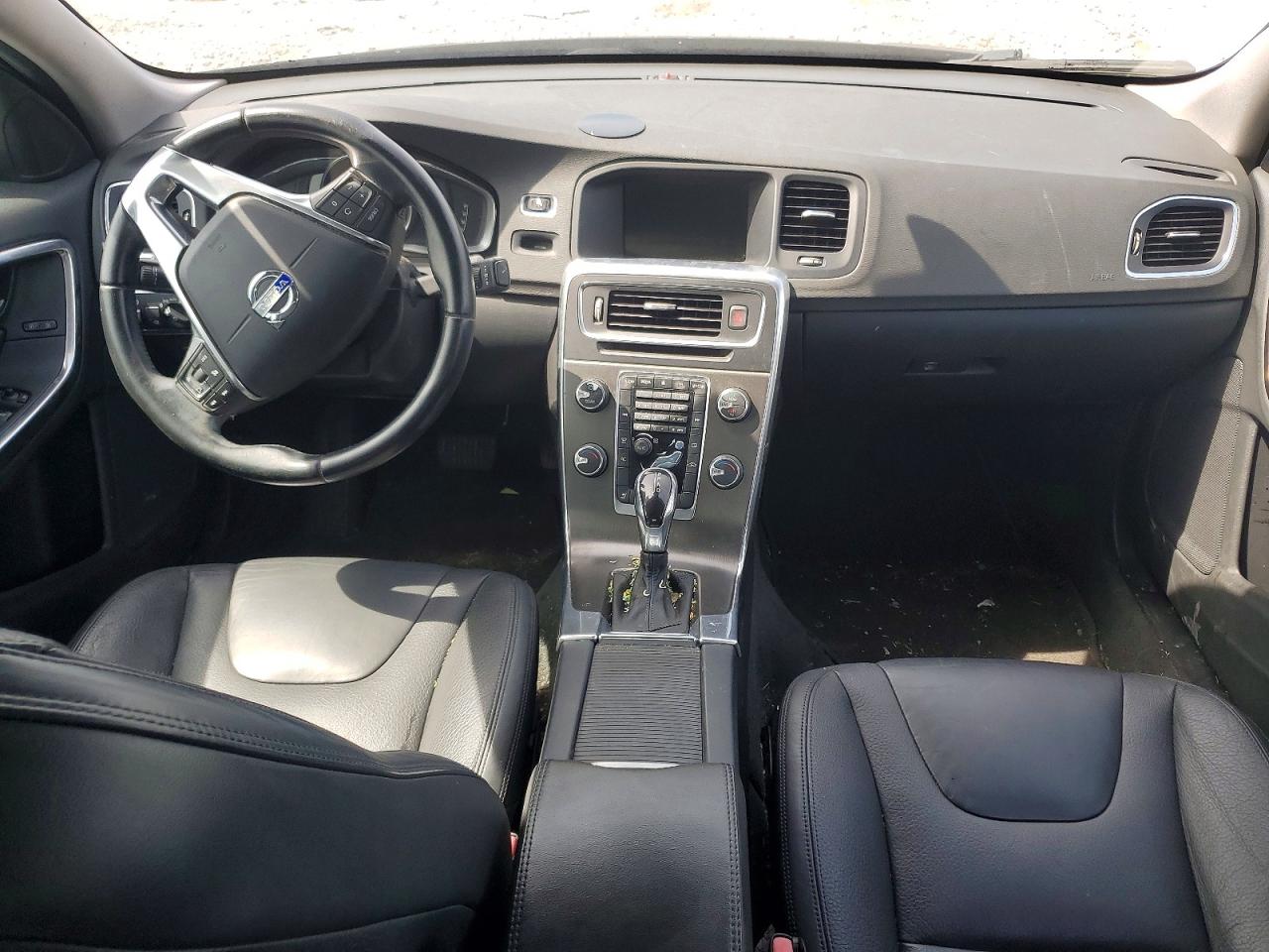 2014 VOLVO S60