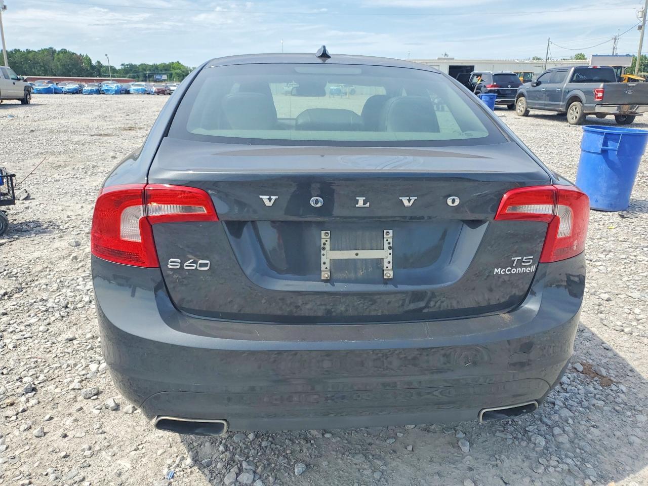 2014 VOLVO S60