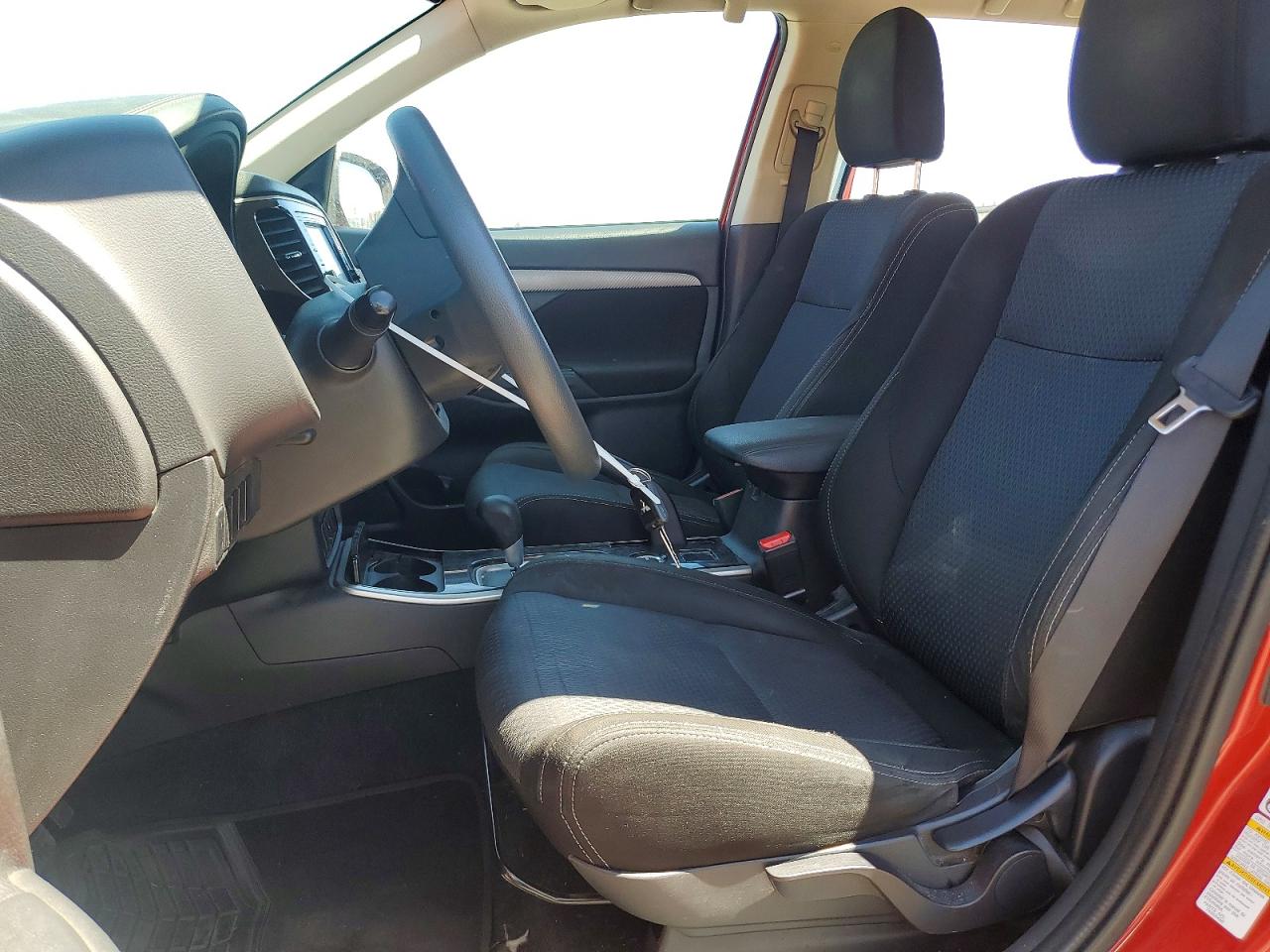 2018 MITSUBISHI OUTLANDER