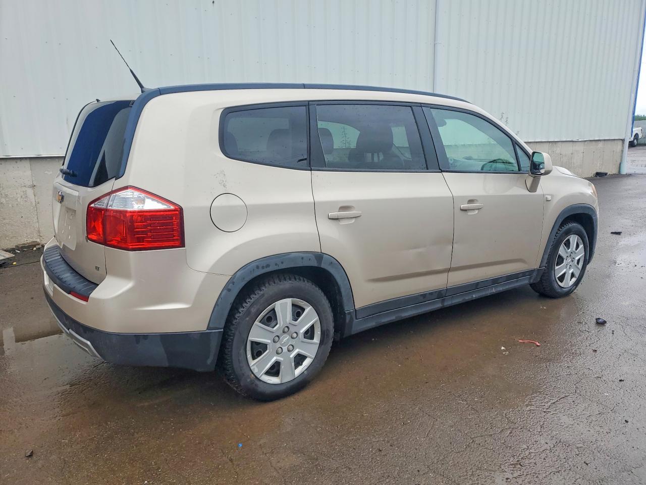 2012 CHEVROLET ORLANDO