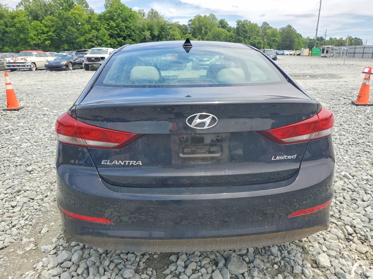 2017 HYUNDAI ELANTRA