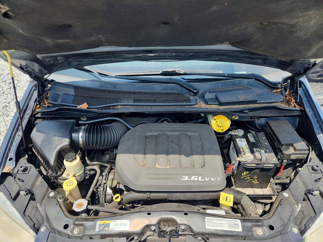 2014 CHRYSLER MINIVAN