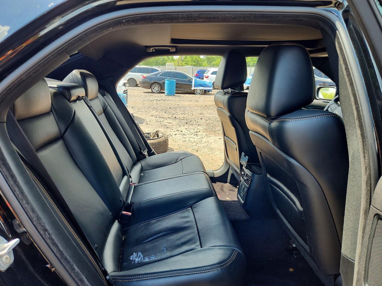 2017 CHRYSLER 300