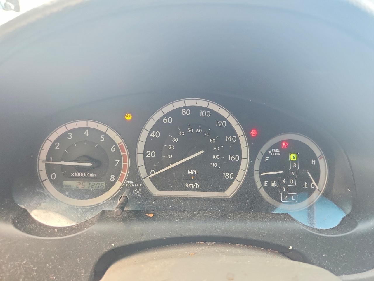 2005 TOYOTA SIENNA