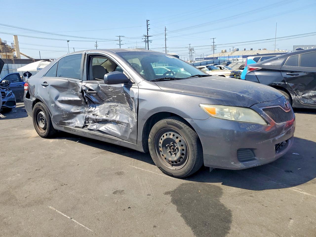 2011 TOYOTA CAMRY