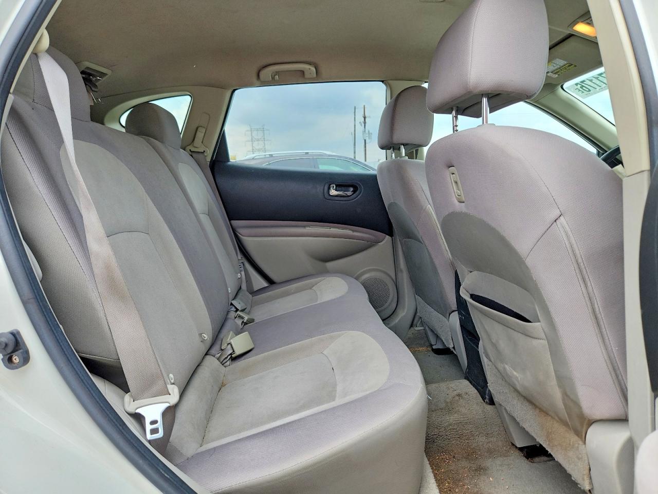 2010 NISSAN ROGUE