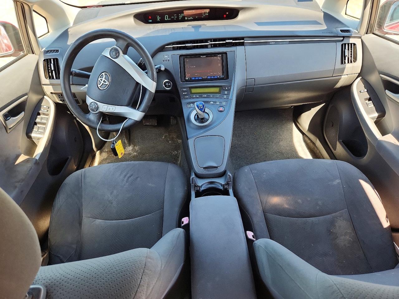 2011 TOYOTA PRIUS