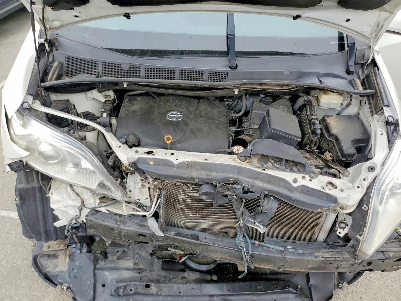 2019 TOYOTA SIENNA