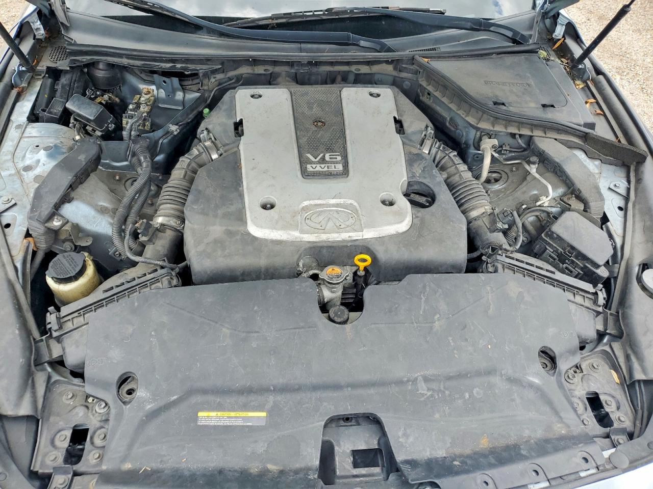 2015 INFINITI Q50