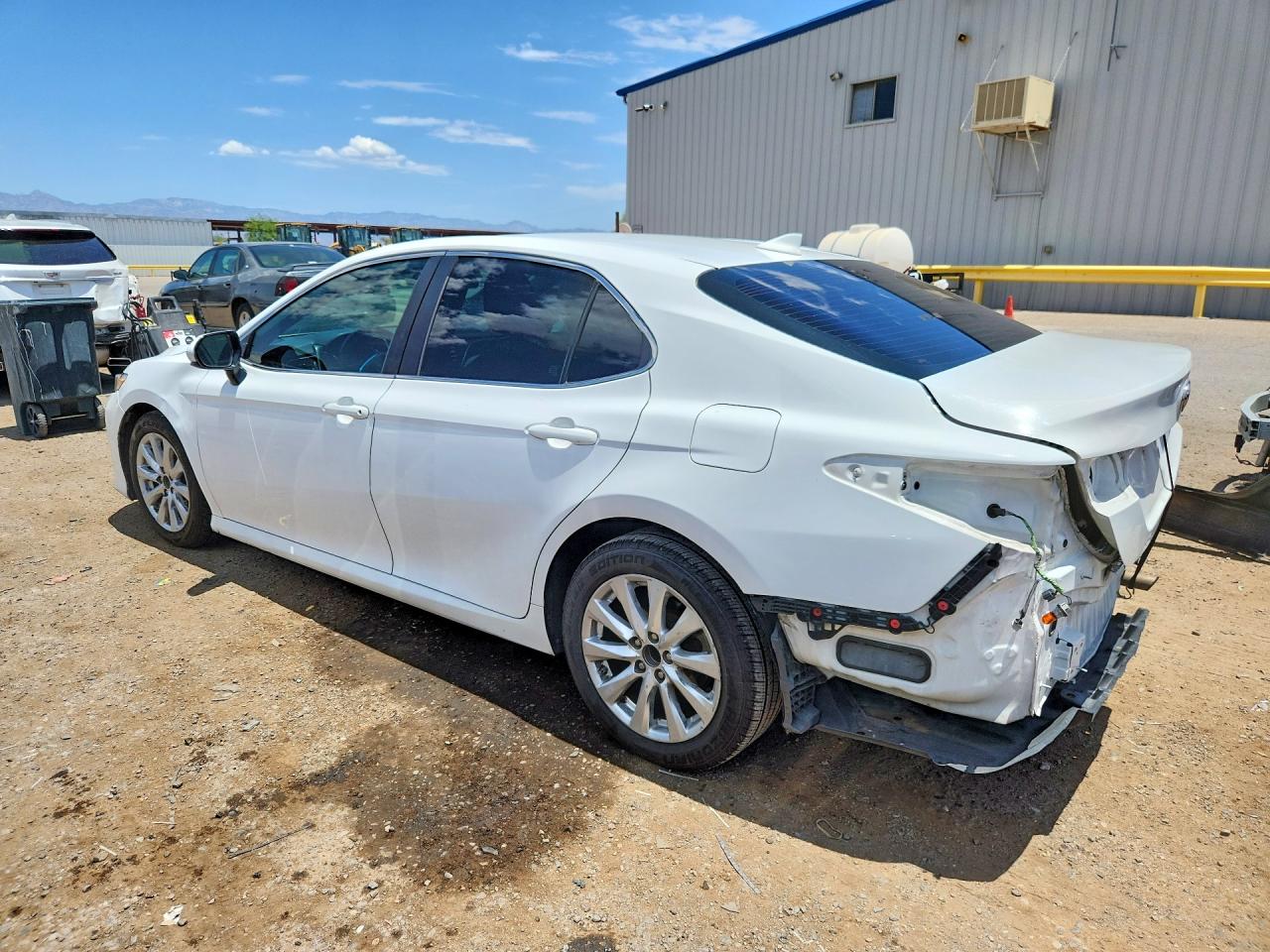 2019 TOYOTA CAMRY