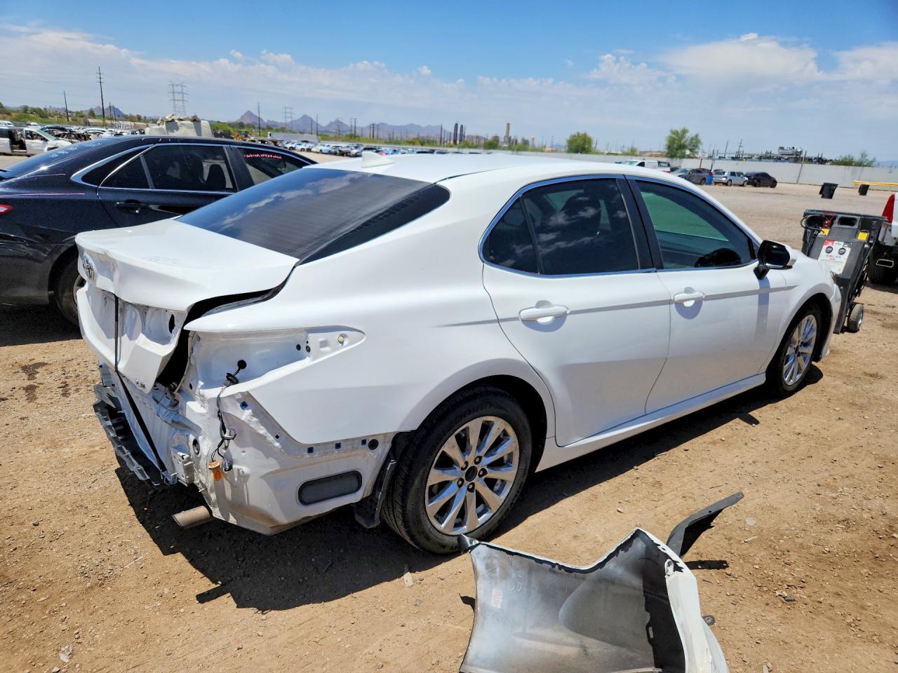 2019 TOYOTA CAMRY
