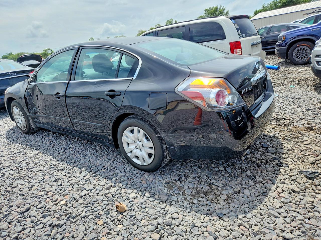 2010 NISSAN ALTIMA