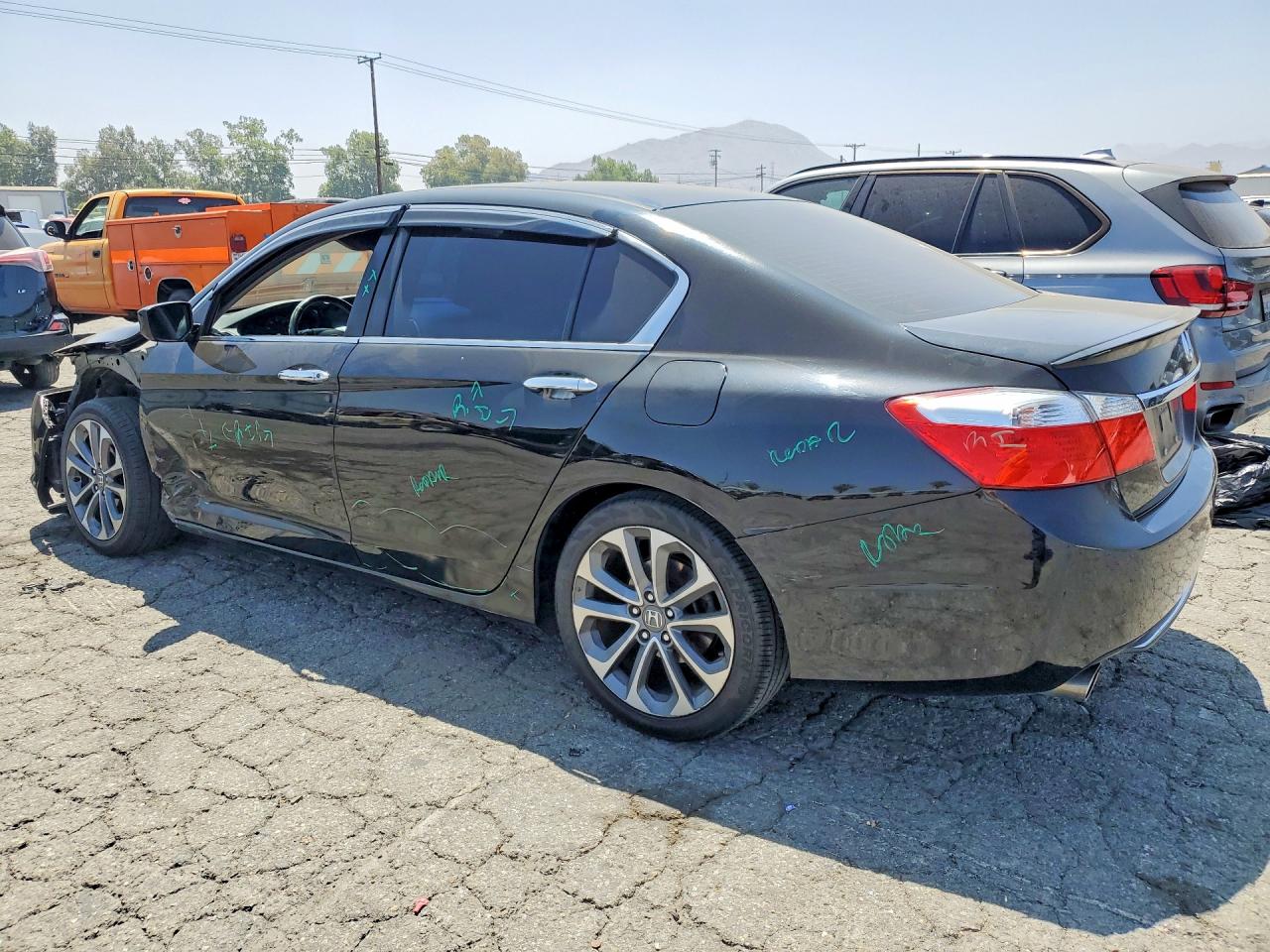 2015 HONDA ACCORD