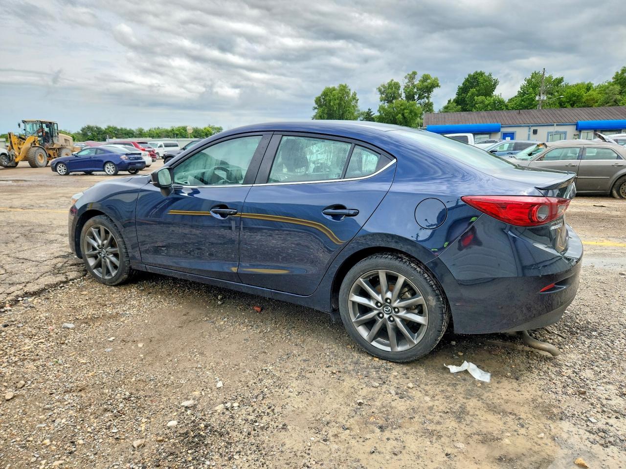 2018 MAZDA 3