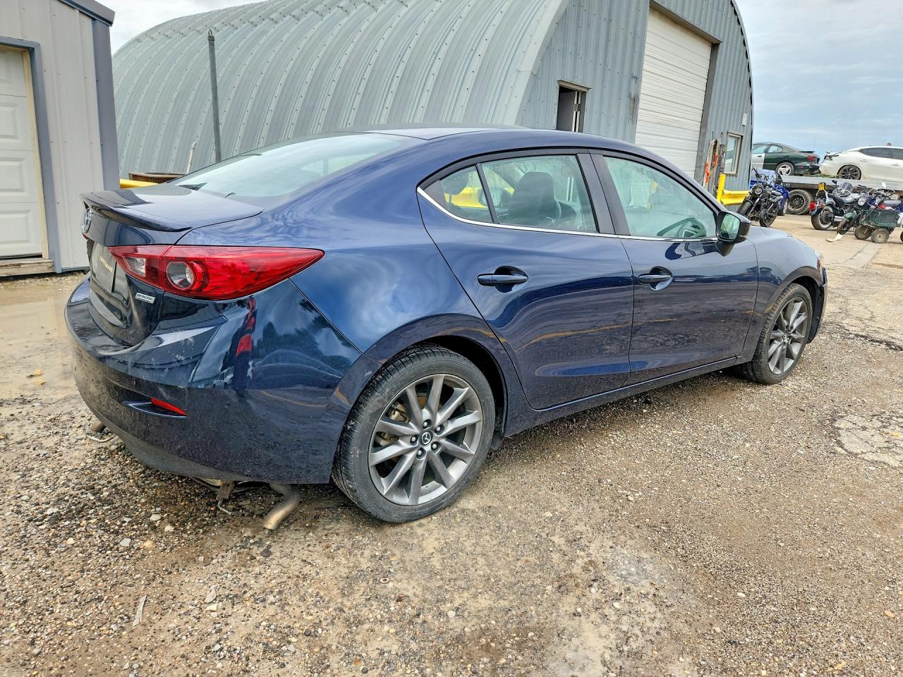2018 MAZDA 3