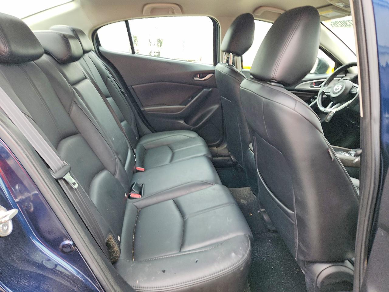 2018 MAZDA 3