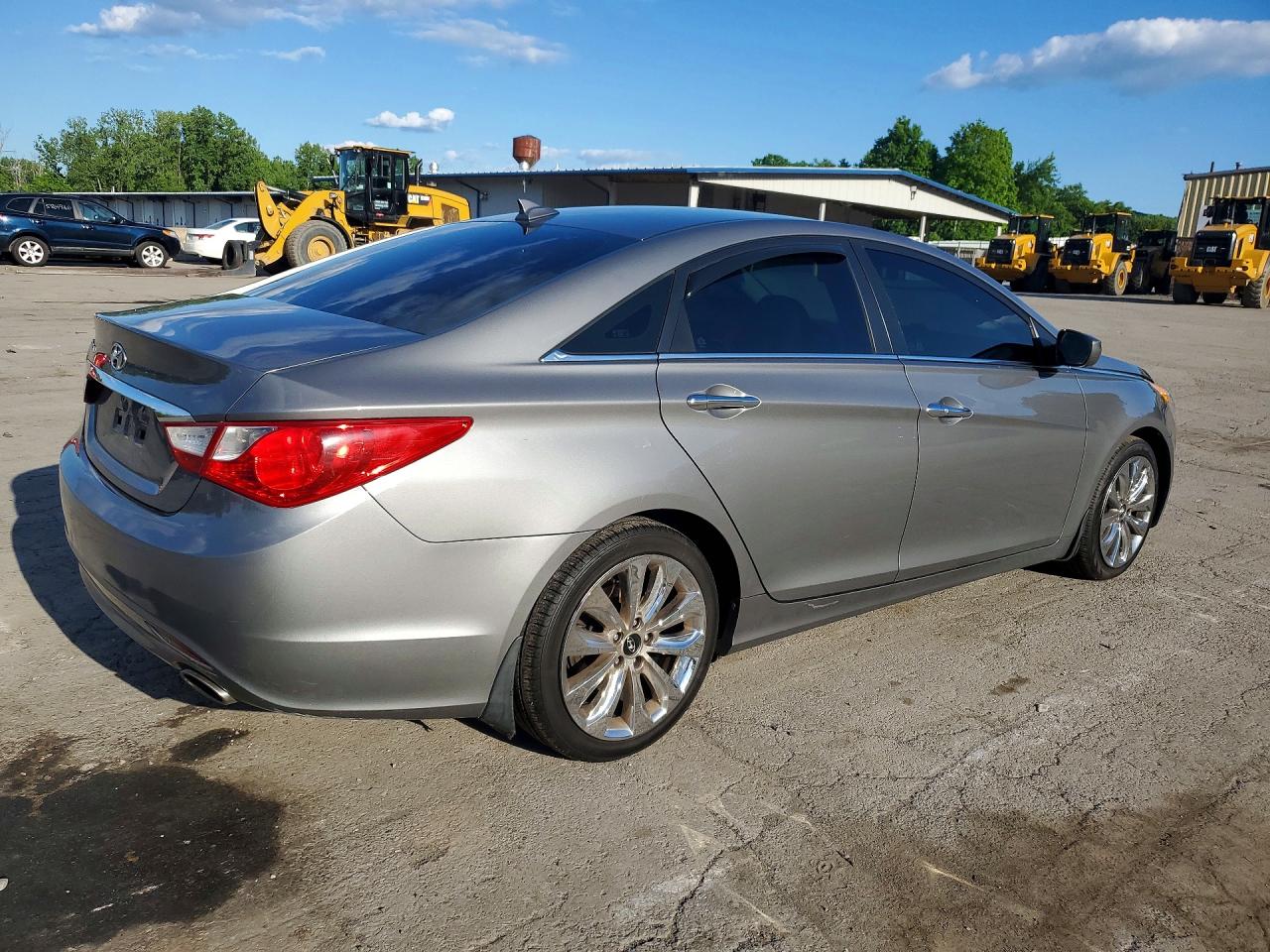 2013 HYUNDAI SONATA