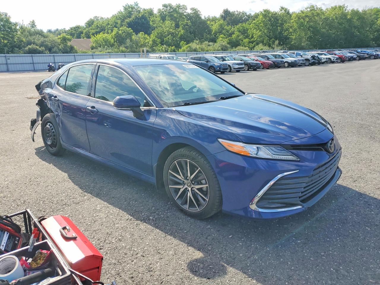 2024 TOYOTA CAMRY