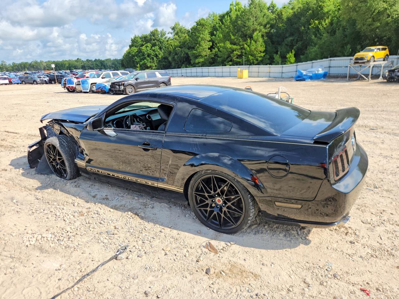 2006 FORD MUSTANG